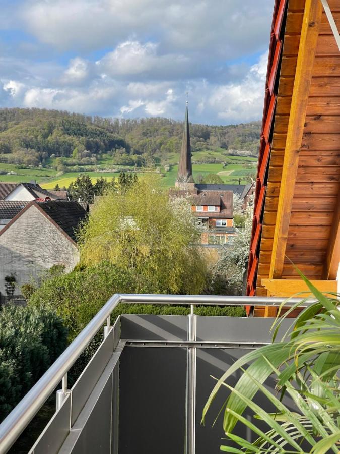 Grosse Ferienoase Mit Burgbergblick Appartement Bevern  Buitenkant foto